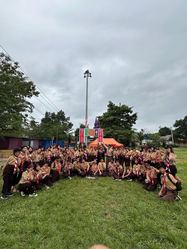 Tim Pramuka SMP Pahlawan Nasional Raih Juara 1 Lomba Pioneering Tingkat Kota